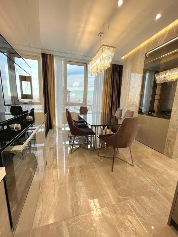 Vip Apartment 120M2 With Panoramic Windows, 22 Floor. Obolon เคียฟ ภายนอก รูปภาพ
